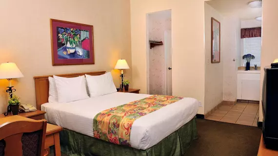 Lamplighter Inn & Suites | Kaliforniya - San Diego County - San Diego