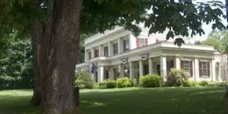 Arlington Inn