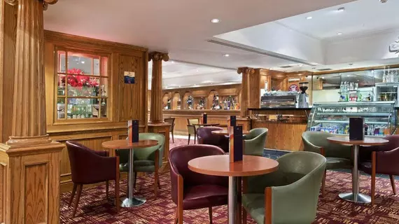 Hilton East Midlands Airport | Derbyshire (kontluk) - Derby - Castle Donington