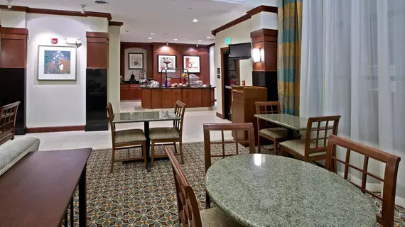 Staybridge Suites South Bend – University Area | Indiana - South Bend (ve civarı) - South Bend