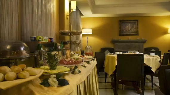 Hotel Royal Court | Lazio - Roma (ve civarı) - Roma Kent Merkezi - Rione XVIII Castro Pretorio