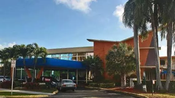 Knights Inn Hallandale | Florida - Fort Lauderdale (ve civarı) - Hallandale Beach