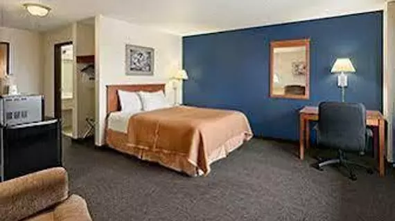 Travelodge & Suites Fargo Moorhead | Minnesota - Moorhead