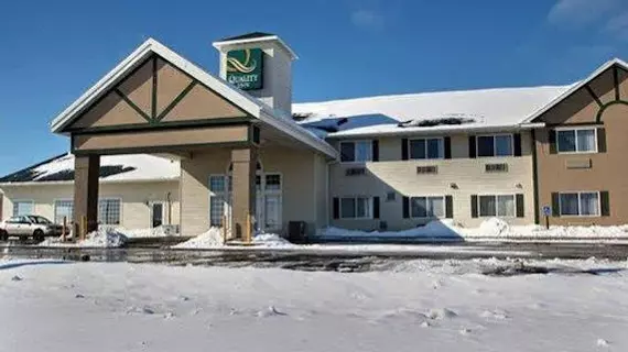 Quality Inn Mineral Point | Wisconsin - Dodgeville (ve civarı) - Mineral Point