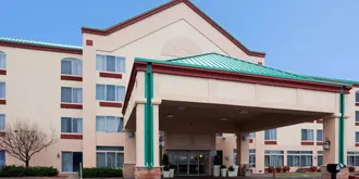 Holiday Inn & Suites Wausau-Rothschild