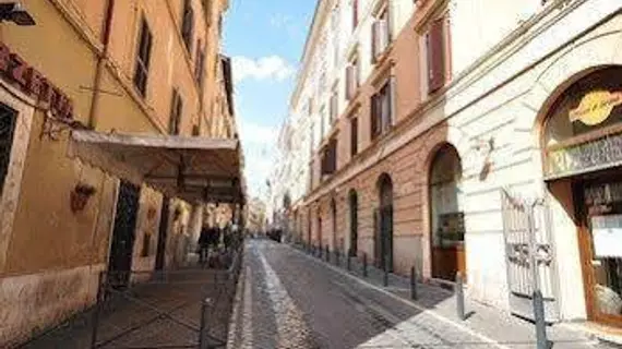 Holiday Apartment Rome - Colosseum | Lazio - Roma (ve civarı) - Roma Kent Merkezi - Monti