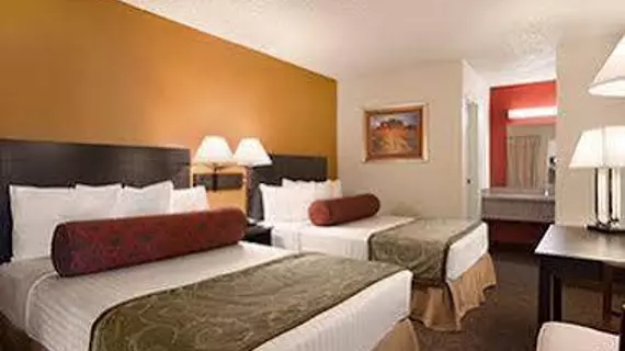 Howard Johnson Tropicana | Nevada - Clark County - Las Vegas (ve civarı) - Las Vegas - Paradise