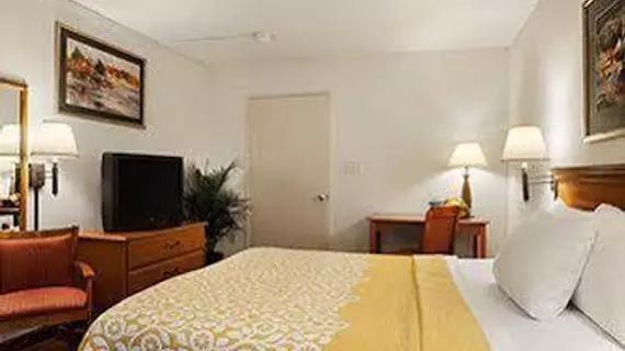 Days Inn Alexandria | Virginia - İskenderiye