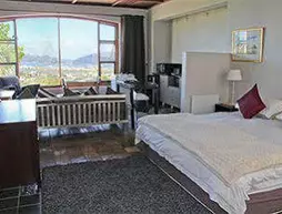 Hillview Self Catering Apartments | Western Cape (il) - Knysna