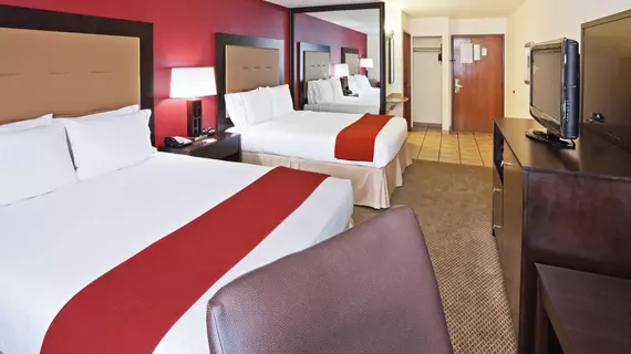 Holiday Inn Express Hotel & Suites Oklahoma City - Penn Square | Oklahoma - Oklahoma City (ve civarı) - Oklahoma