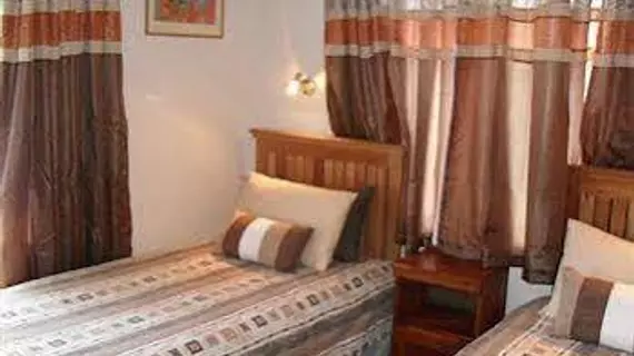 Zuider Zee Guest House | KwaZulu-Natal (il) - Salt Rock