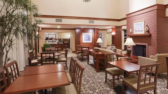 Staybridge Suites Sacramento Airport Natomas | Kaliforniya - Sacramento (ve civarı) - Sacramento