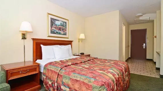 Americas Best Value Inn | Missouri - St. Louis (ve civarı) - Lake St Louis