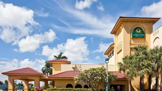 La Quinta Inn & Suites Fort Lauderdale Cypress Creek | Florida - Fort Lauderdale (ve civarı) - Fort Lauderale