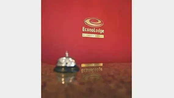 Econo Lodge University | Kansas - Topeka (ve civarı) - Lawrence