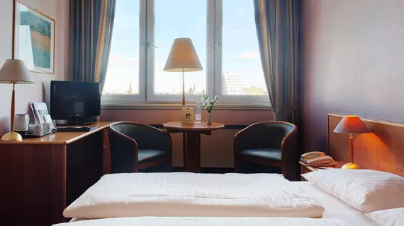 Best Western Hotel President | Berlin (ve civarı) - Tempelhof-Schoeneberg - Diplomatic Quarter - Batı Berlin Merkezi