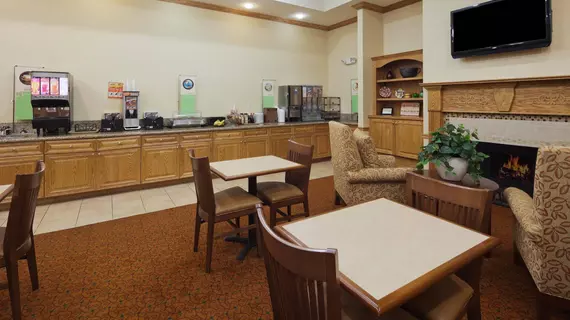 Country Inn & Suites Homewood | Alabama - Birmingham (ve civarı) - Homewood