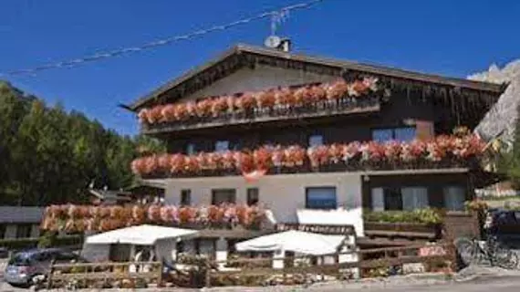 Barisetti Sport Hotel | Veneto - Belluno (vilayet) - Cortina d'Ampezzo