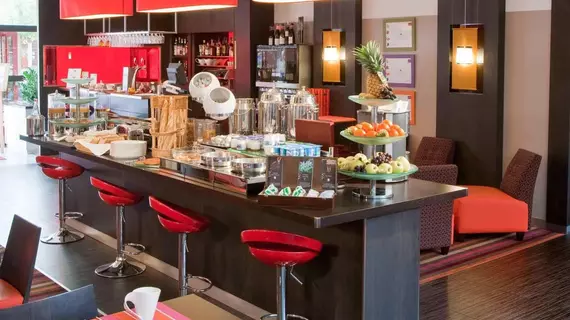 Hotel Mercure Saint Quentin En Yvelines Centre | Ile-de-France - Yvelines (bölge) - Montigny-le-Bretonneux