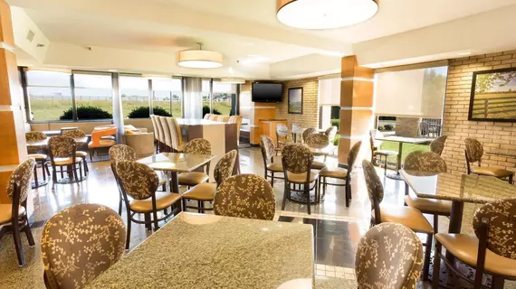 Drury Suites Paducah | Kentucky - Paducah (ve civarı) - Paducah