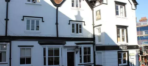 The George Hotel | Essex (kontluk) - Bishop's Stortford