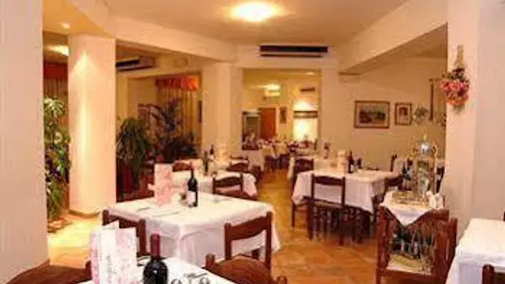 Albergo Ristorante Olimpia | Toskana - Siena (vilayet) - Abbadia San Salvatore