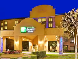 Holiday Inn Express Hotel & Suites - Irving Convention Center - Las Colinas | Teksas - Dallas (ve civarı) - Irving - Las Colinas