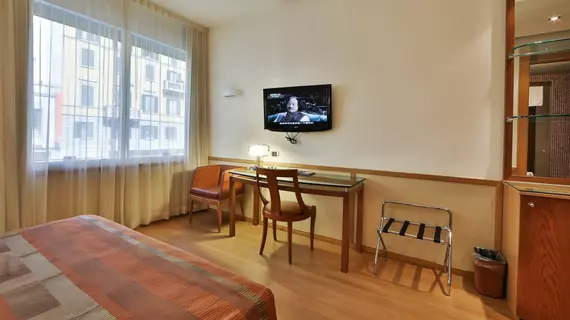 Best Western Hotel City | Lombardy - Milano (ve civarı) - Milano - Merkez İstasyonu