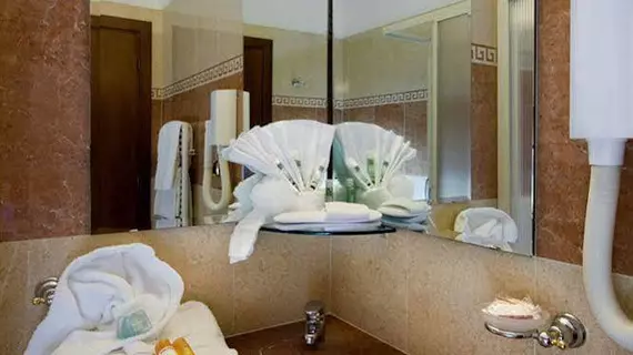 Hotel Londra | Piedmont - Alessandria (il) - Alessandria