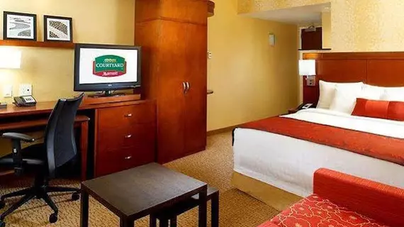 Courtyard by Marriott San Antonio Six Flags at The RIM | Teksas - San Antonio (ve civarı) - San Antonio