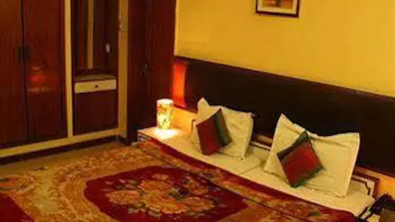 Hotel Shalimar | Racastan - Jaipur Bölgesi - Jaipur - Sansar Chandra Yolu