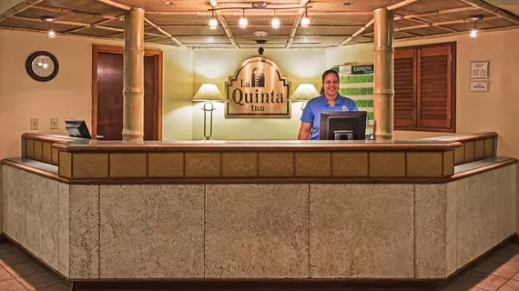 La Quinta Inn Tampa Near Busch Gardens | Florida - Tampa (ve civarı) - Tampa