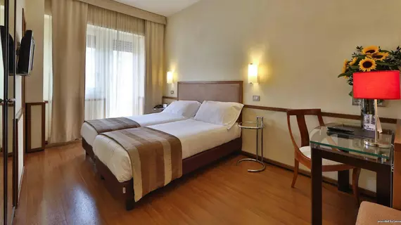 Best Western Hotel Piccadilly | Lazio - Roma (ve civarı) - Roma Kent Merkezi - San Giovanni