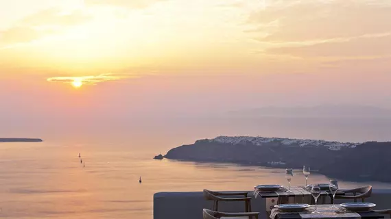 Gold Suites | Ege Adaları - Santorini