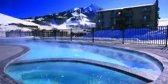 Chateaux Condominiums by Crested Butte Lodging