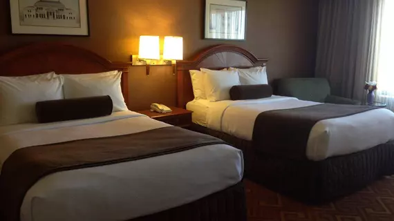 Crowne Plaza Hotel Englewood | New Jersey - Fort Lee - Paramus (ve civarı) - Englewood