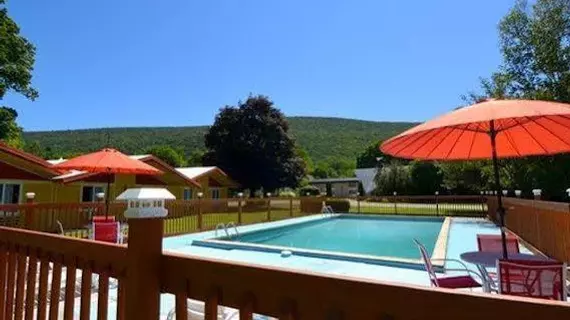 Econolodge | Vermont - Bennington (ve civarı) - Manchester Center