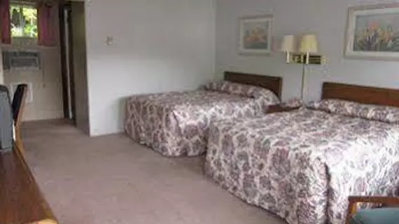 Brookside Motel | New York - George Gölü (ve civarı) - Lake George