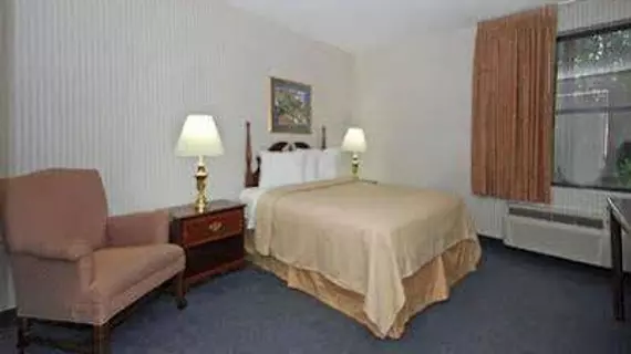 Quality Inn Murfreesboro | Tennessee - Nashville-Davidson - Nashville (ve civarı) - Murfreesboro