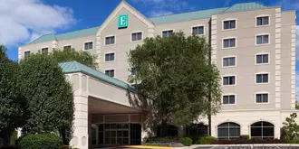 Embassy Suites Dulles Airport