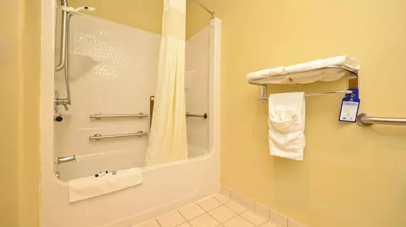 Best Western PLUS Tulsa Inn & Suites | Oklahoma - Tulsa (ve civarı) - Tulsa