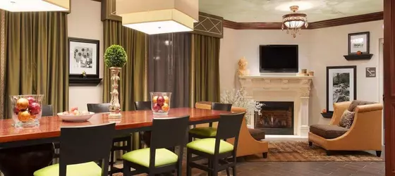 Hampton Inn and Suites Hartford/Farmington | Connecticut - Hartford (ve civarı) - Farmington