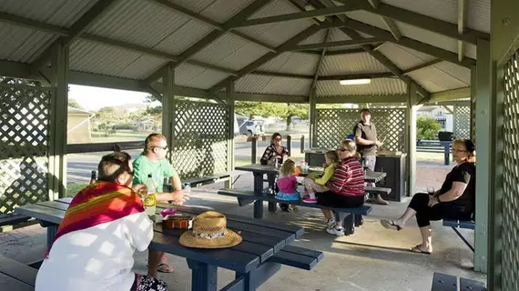 North Coast Holiday Parks Hawks Nest | New South Wales - Port Stephens (ve civarı) - Hawks Nest