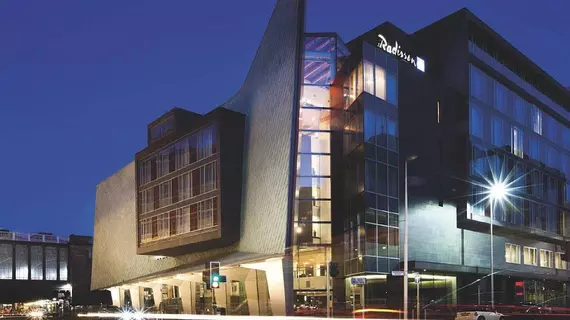 Radisson Blu Hotel, Glasgow | İskoçya - Greater Glasgow - Dunbartonshire - Glasgow - Glasgow Şehir Merkezi