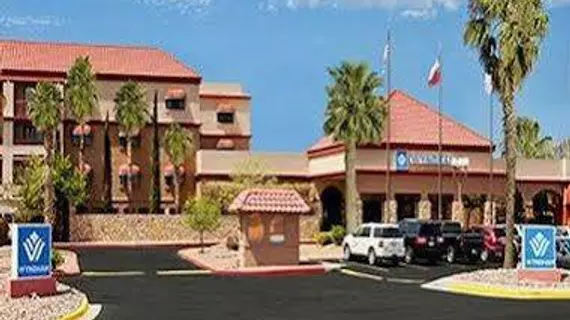 Wyndham El Paso Airport and Water Park | Teksas - El Paso (ve civarı) - El Paso