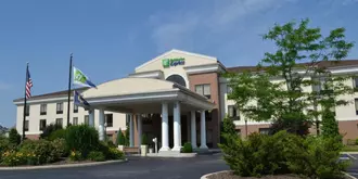 Holiday Inn Express Hotel & Suites Kent State University