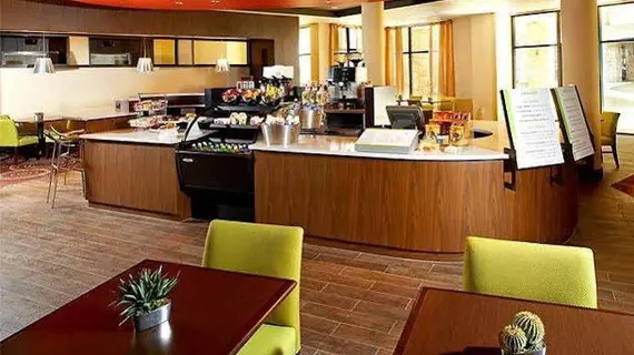 Courtyard by Marriott San Antonio Six Flags at The RIM | Teksas - San Antonio (ve civarı) - San Antonio