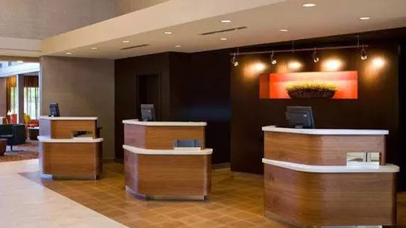 Courtyard by Marriott San Francisco Airport/Oyster Point Waterfront | Kaliforniya - San Fransisko (ve civarı) - South San Francisco