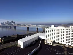 Sheraton Louisville Riverside Hotel | Indiana - Jeffersonville - Clarksville (ve civarı) - Jeffersonville