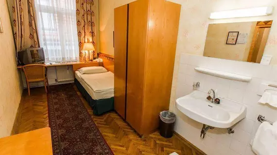 Hotel Post Wien | Vienna (eyalet) - Viyana - Innere Stadt